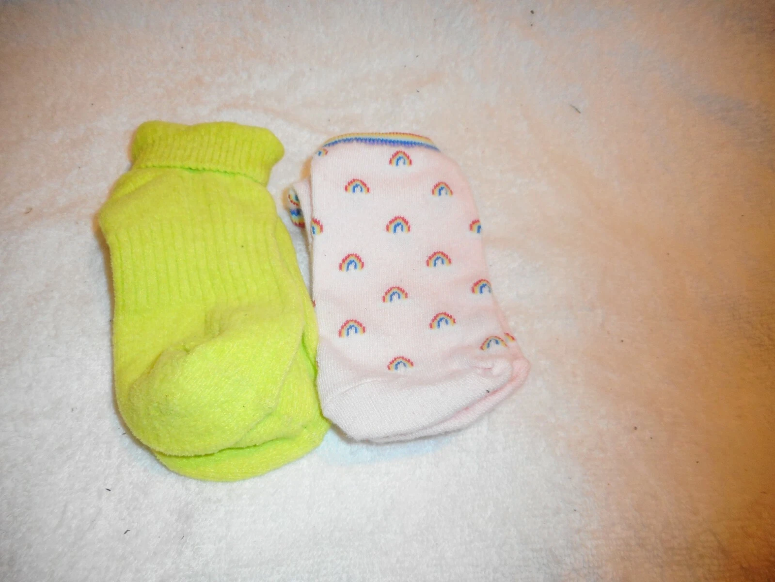 10 Pairs of Unbranded Kids, baby and Toddler Sock Togrther
Opens in a new window or tab