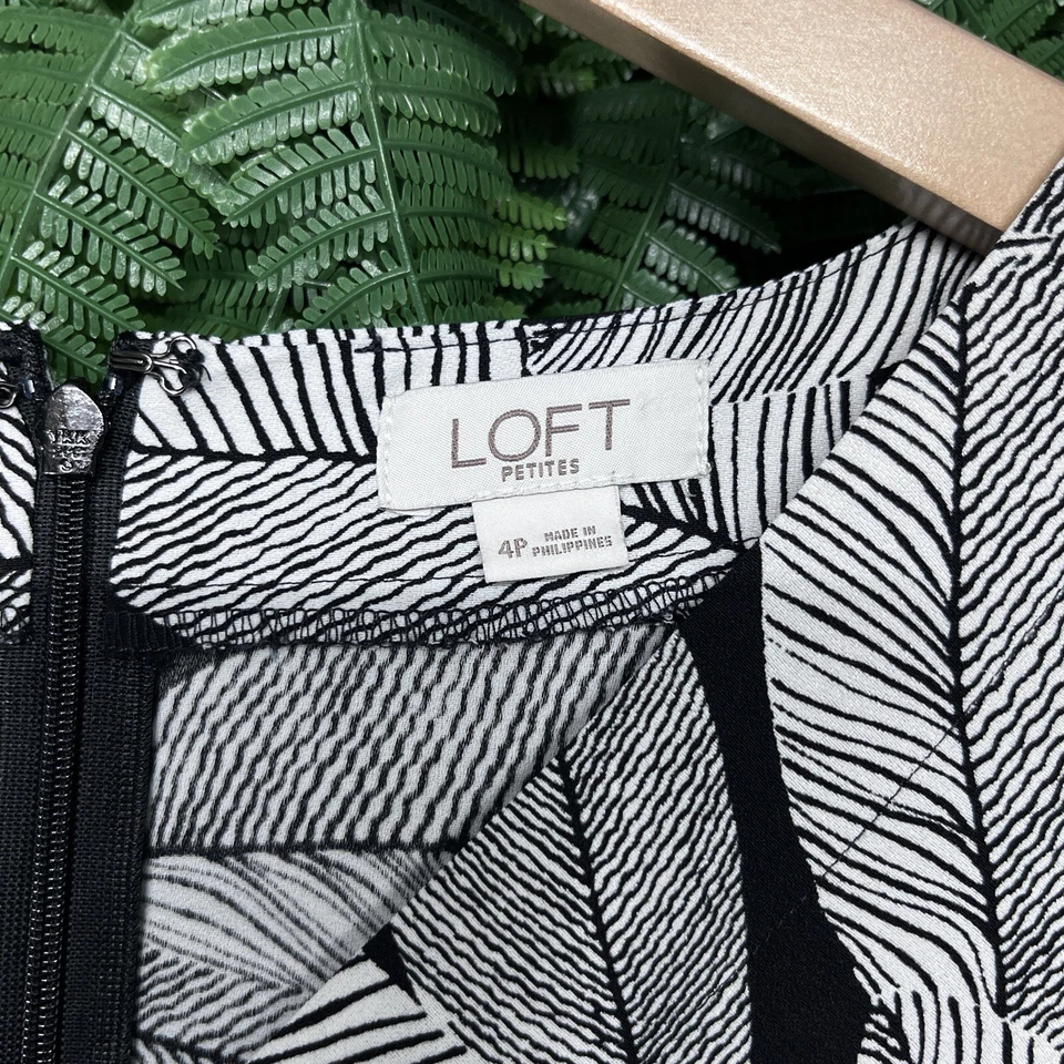 LOFT Mameluco Mujer 4P Negro Blanco Manga Acampanada Helecho Floral Pantalones Cortos Mono 2193 Foto 4 de 4