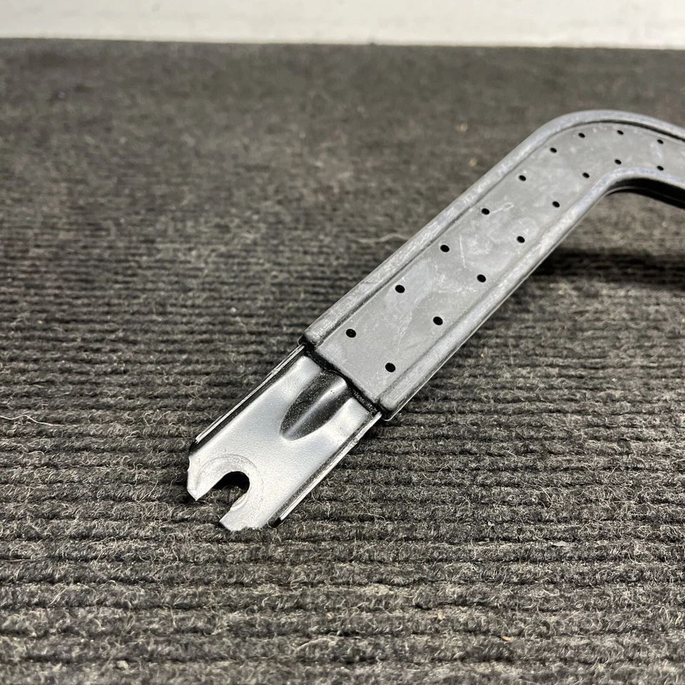 ☑️ 2008-2013 BMW 128i 135i Coupe Battery Protection Bar Bracket Holder Tie OEM — 第 2/4 张图片