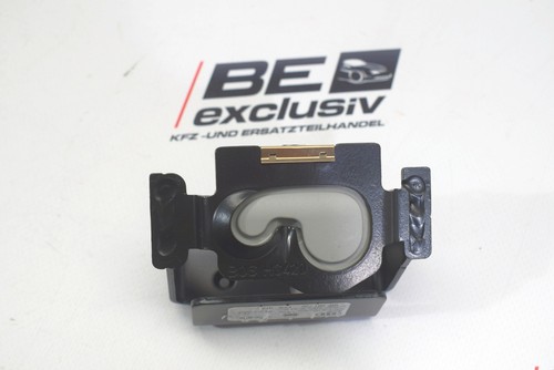 Audi E-Tron Quattro Einhängeöse Trennnetz vorne rechts Halteöse Öse 4KE861736