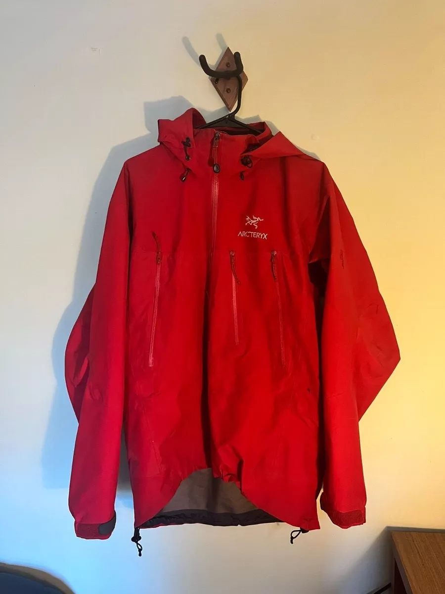 Arc'teryx Theta AR Gore-tex Hardshell Jacket - Men's Size