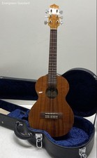 Kamaka Ukulele Standard Soprano Ukulele 142009 w/ Hard Case