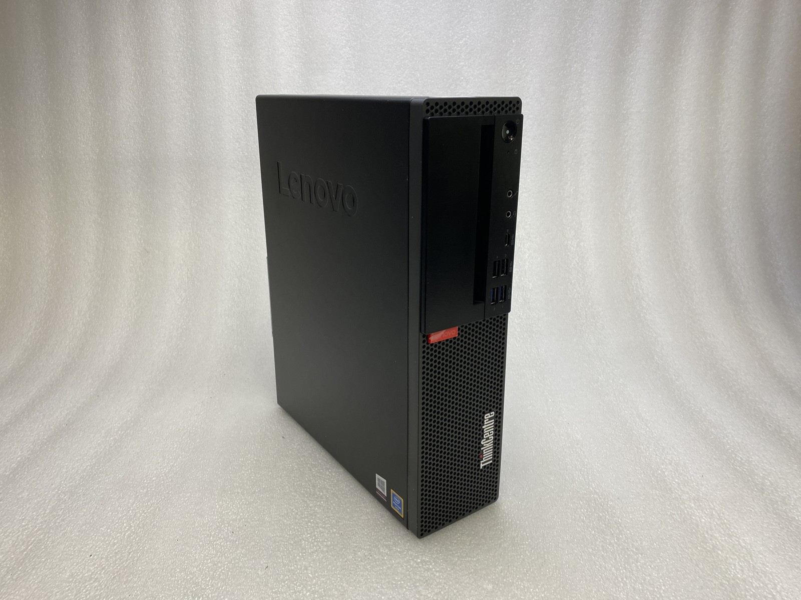 Lenovo ThinkCentre M720s Pentium Gold G5400 3.7GHz 8GB RAM 256GB SSD NO OS