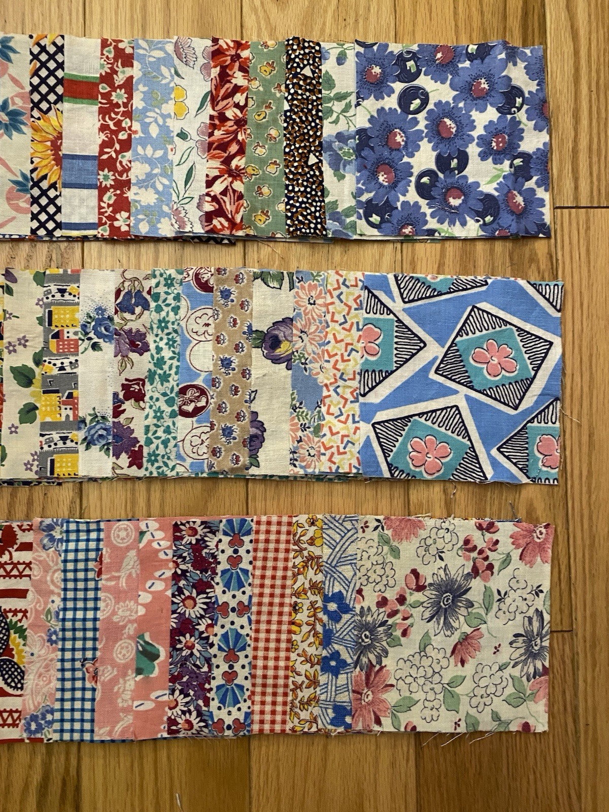 Vintage Feedsack Quilting Charms Lot  Of 60 Fabric 5x5 (#469)