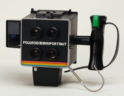 ORIGINAL POLAROID MINIPORTRAIT MODEL: 402 PASSBILDER MADE IN JAPAN Nr.3141