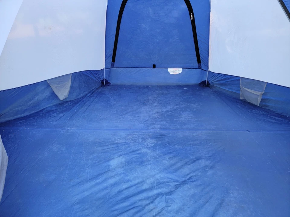 Tienda de campaña REI vintage edición plateada domochilero con huella ~ 2 personas Foto 3 de 4