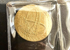 2007 UK One Pound coin featuring the Gateshead Millennium Bridge