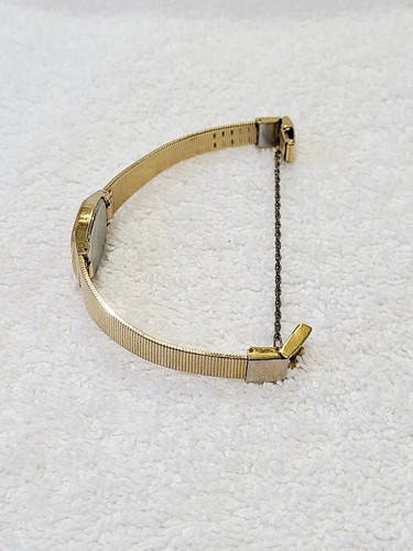 Womens Vintage Seiko Watch Gold Tone 1983 Model 3N3002 Sold As Is - Picture 6 of 8