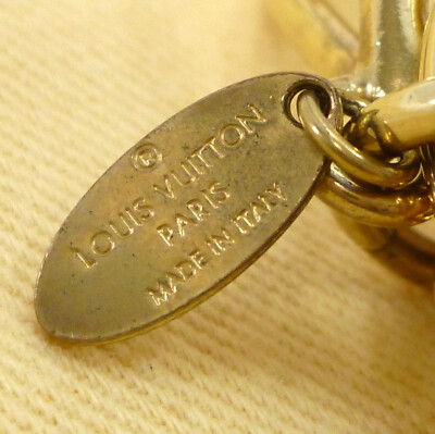 Authentic LOUIS VUITTON Sphere Bag Charm M61024 Gold Authentic LOUIS VUITTON Sphere Bag Charm M61024 Gold