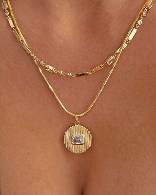 s-l400.jpg Le signe pendant necklace main image 0