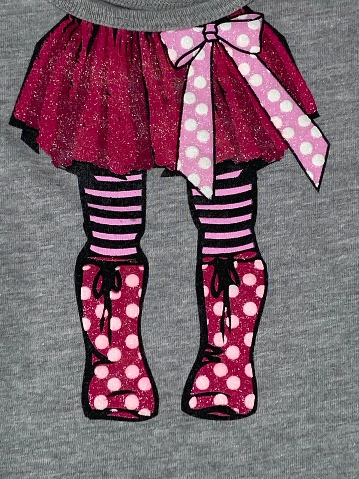 Camiseta feminina 6-9M cinza manga longa enfeite frontal por Babiesrus - Imagem 3 de 4