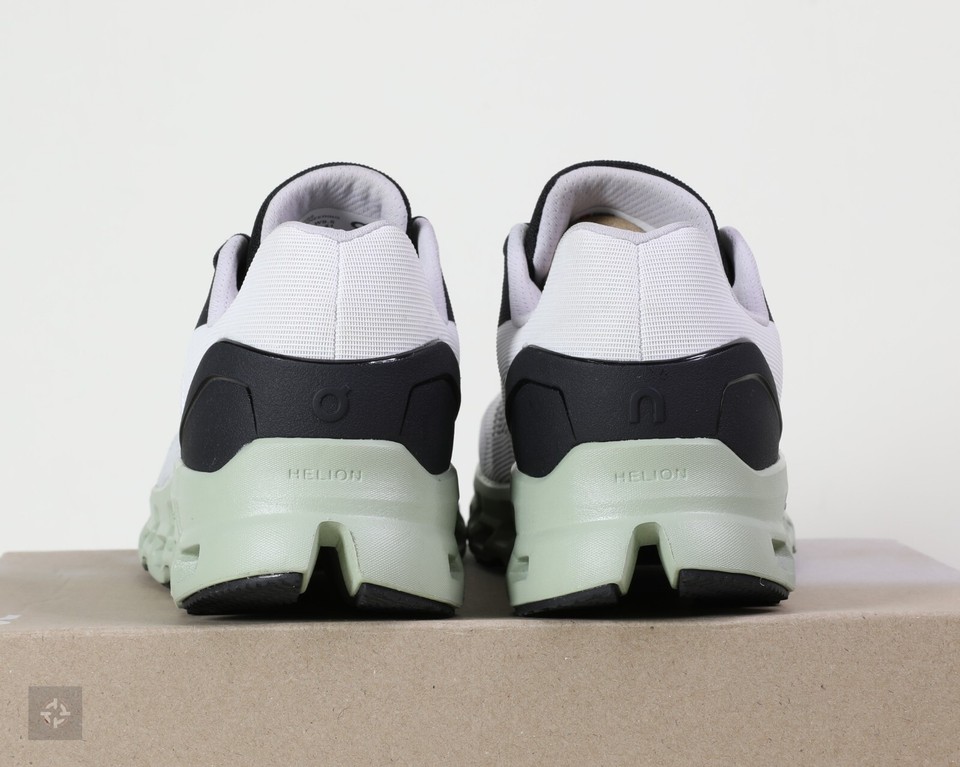 NEW On Cloudstratus 2.0 White Green Running Shoes (39.98997) Women's Size 9.5 eBay