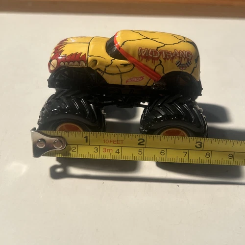 Hot Wheels Monster Jam Truck Wild Thang, Vintage, Small Hub, 1:64