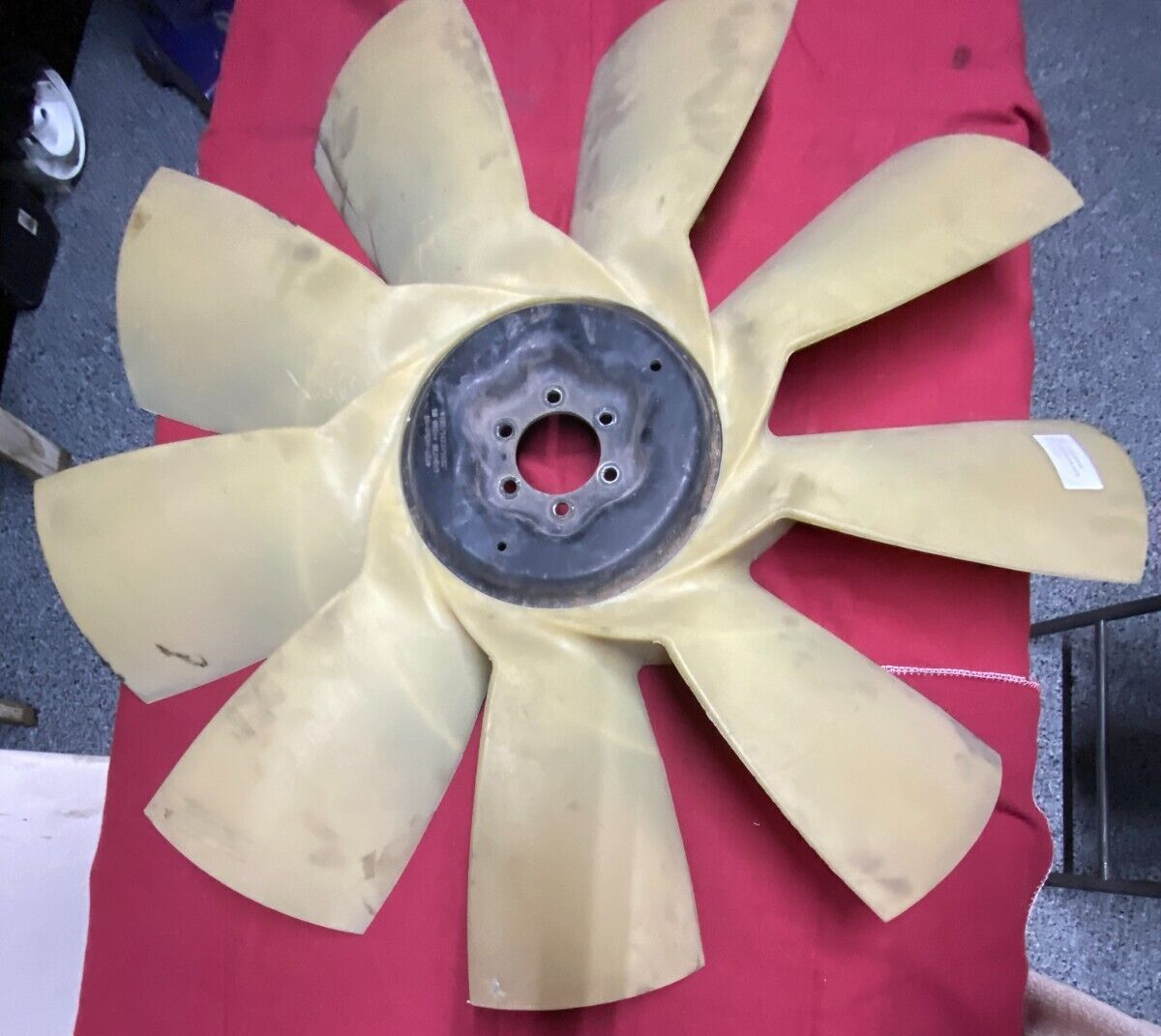 yo-dafan様オーダー品 Detroit DD15 Engine Fan Blade, KYS 4735-44560-03 FAN, ENGINE