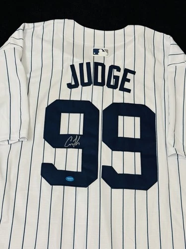 Aaron Judge Signed New York Yankees Baseball Jersey with COA