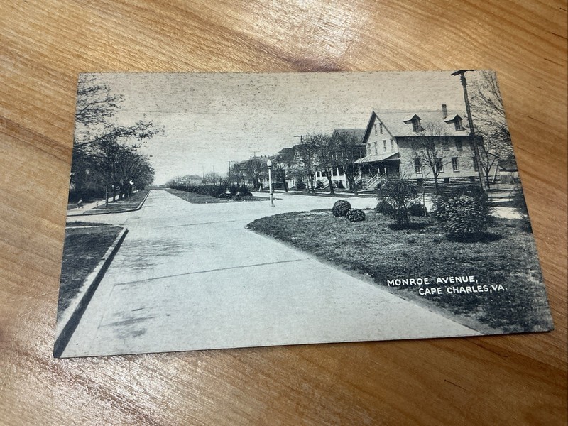 Beautiful Vintage Postcard Monroe Avenue Cape Charles, Va