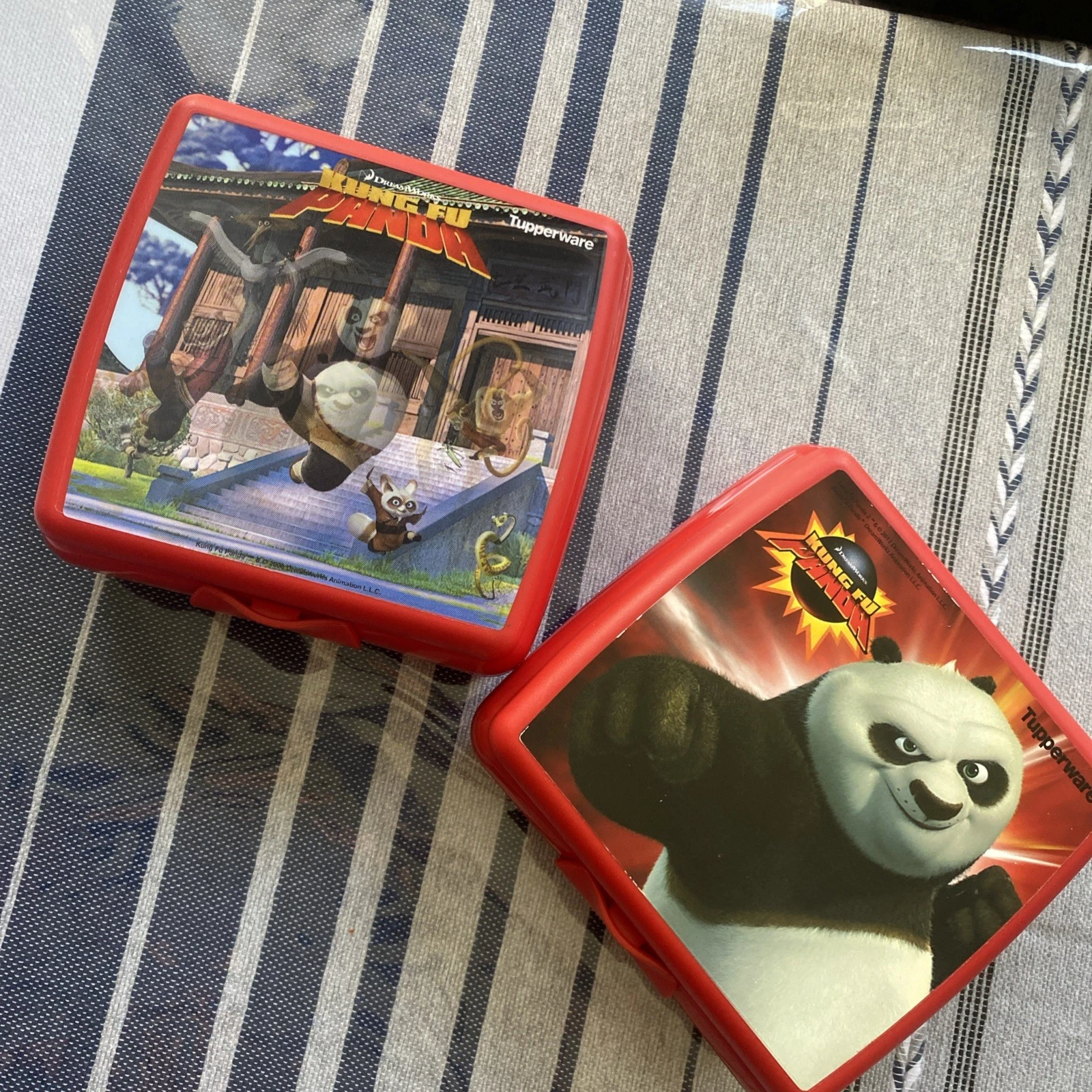 Tupperware Sandwich Keeper Kung Fu Panda set of two