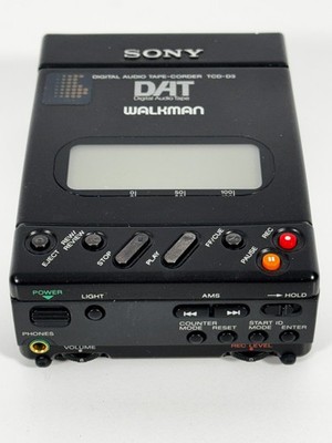 Sony DAT Walkman Recorder TCD-D3 - ca. 1991 - UVP 650£