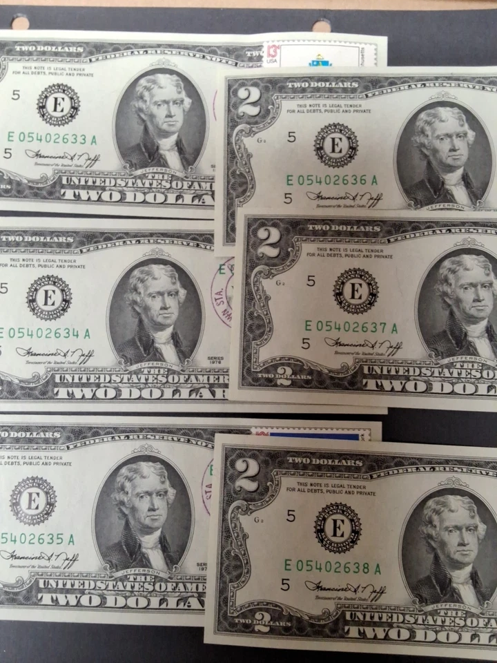 6 Consecutive Unc 1976 2 Dollar Notes Downtown Roanoke Va. Bicentennial Stamped  - Image 3 of 3