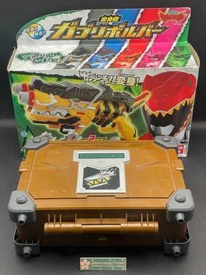 BANDAI Power Rangers Dino Charge  Deluxe Dino Charge Morpher 18 Chargers set