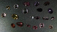 Gemas Spinel Mezcla de 2,68 quilates de colores