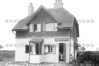 hmm-64 The Post Office, Stanford, Essex 1906. Foto