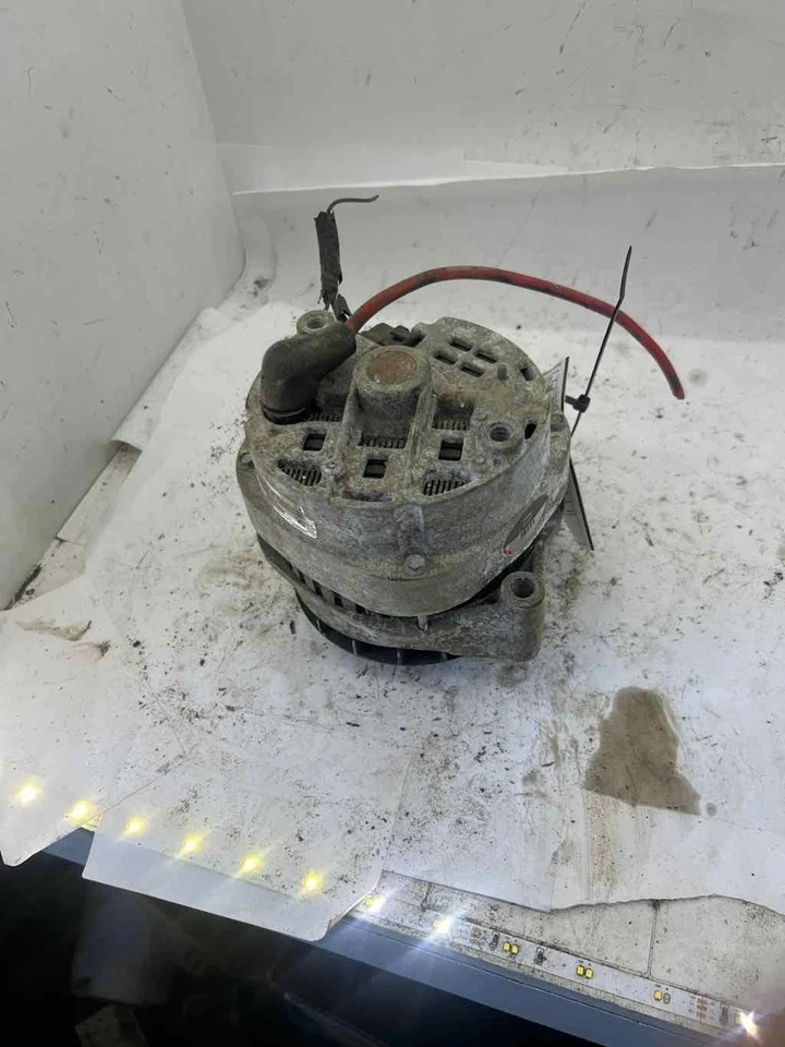 Fits 1996-2000 Chevrolet Express 1500, 100 Amp Alternator, OEM:19152037 Foto 2 de 4