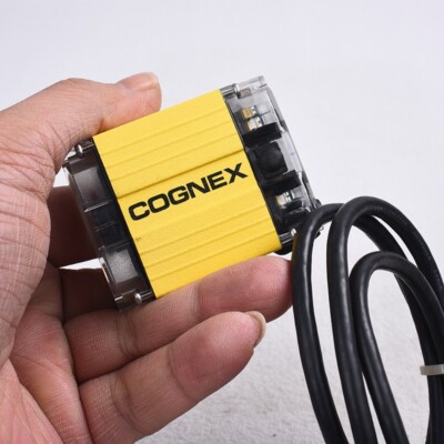 COGNEX 825-0018-1R A  barcode reader uesd