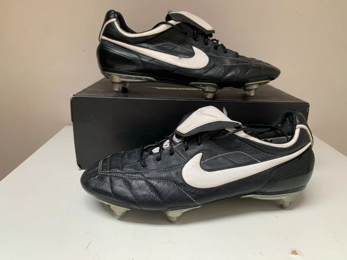 NIKE TIEMPO R10 ALL Black Legend TOTAL 90 SOCCER SHOES 42 8,5 8