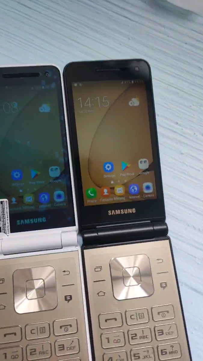 Samsung Galaxy Folder 16GB SM-G1600 Factory Unlocked Android Flip