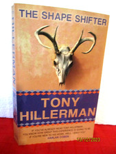 Tony Hillerman THE SHAPE SHIFTER  pb  (Joe Leaphorn Jim Chee #18) Navajo Police