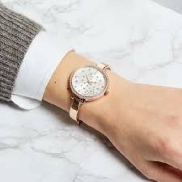 michael kors rose gold heart watch