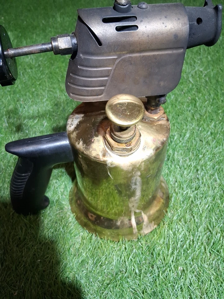 Vintage 1940's Brass Craftsman Blowtorch Plastic Handle - Image 3 of 4