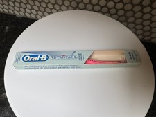 Vtg 1996 Oral-B Advantage Toothbrush Clear 35 Straight Pink