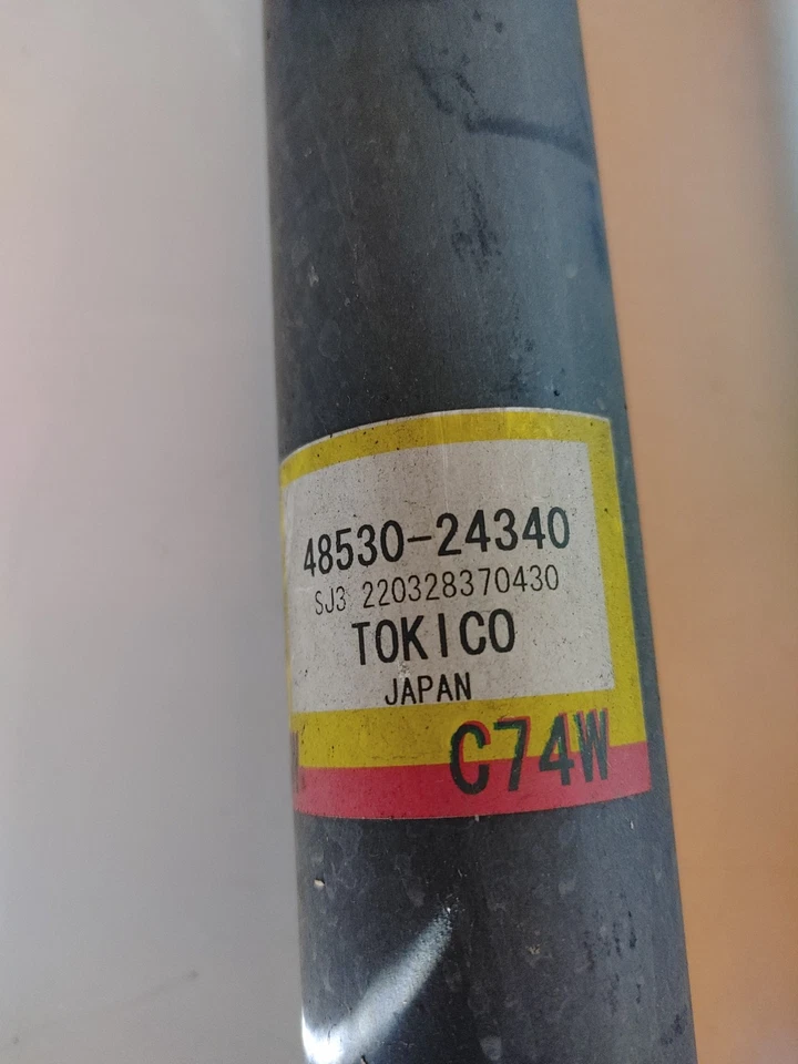 Amortiguadores/puntales usados Lexus RC350 F Sport delanteros y traseros Foto 3 de 4