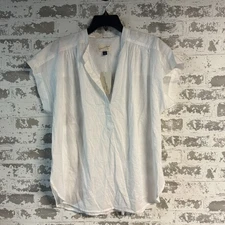 NWT! Universal Thread Short Sleeve Business Casual Blouse Top White Size M