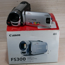 Canon FS300 Camcorder 41X Zoom Silver VERY GOOD/TESTED W BOX 