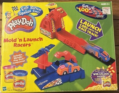 VTG 2002 Hasbro Play-Doh Mold 'n Launch Racers Complete Set Original Box RARE
