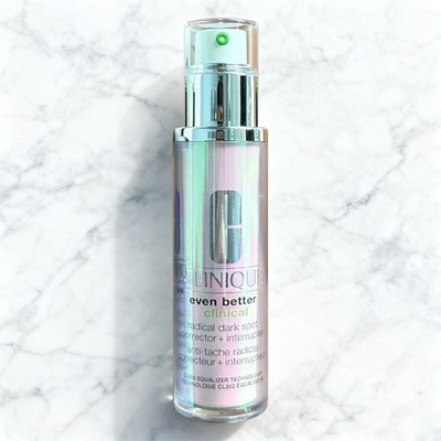 50mlClini|que# Even Better Clinical Radical Dark Spot Corrector + Interrupter