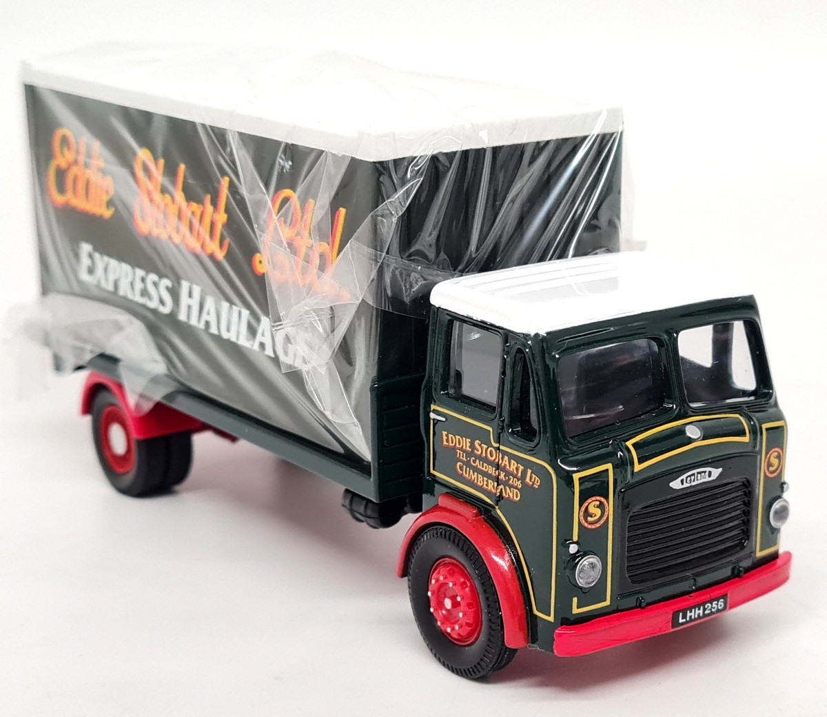 Corgi 1/50 Leyland Beaver Platform Lorry Eddie Stobart Diecast Scale Model Truck