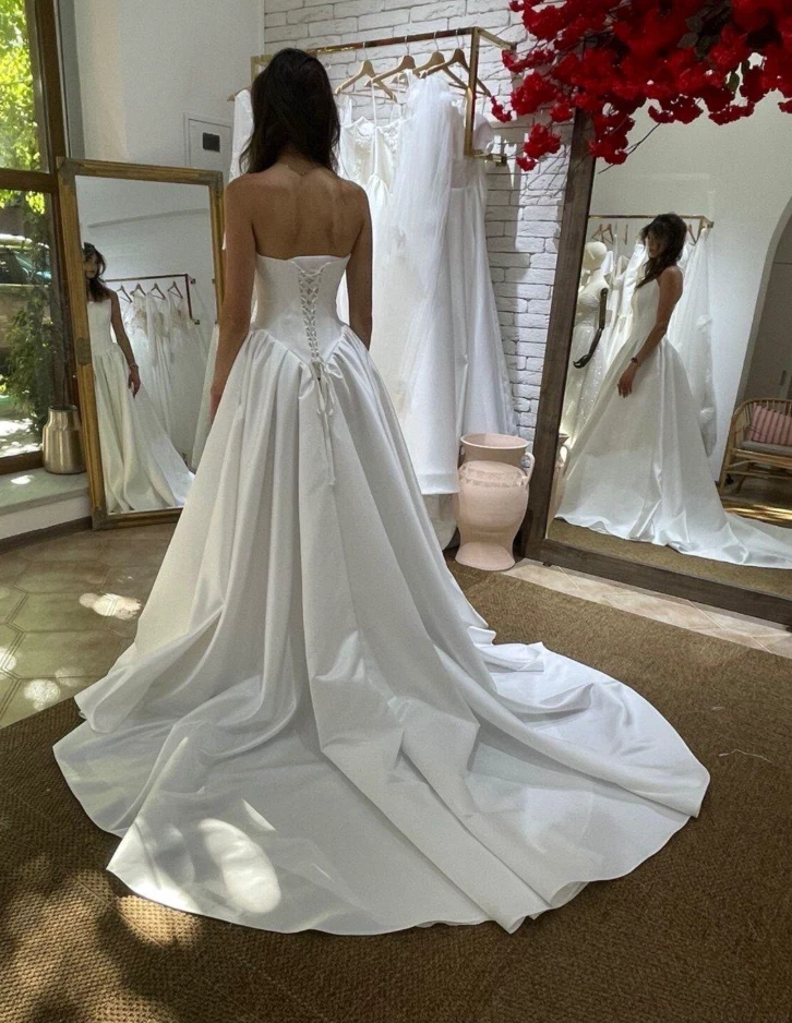 Sleeveless Wedding Dresses Satin White A Line Strapless Ivory Bridal Gowns - Image 3 of 4