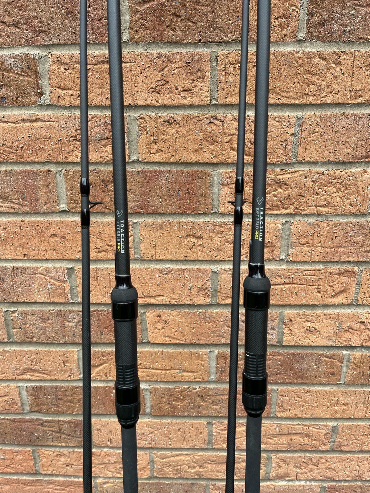 Avid Carp 10ft 3.5lb tc Traction Pro Fishing Rods x2 eBay