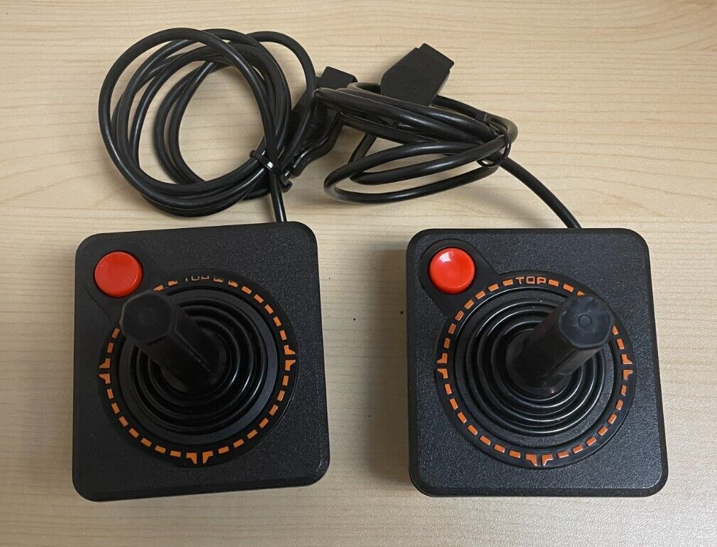 Atari 2600 Telegames 4 Switch Console with 2 joysticks and 5 games
