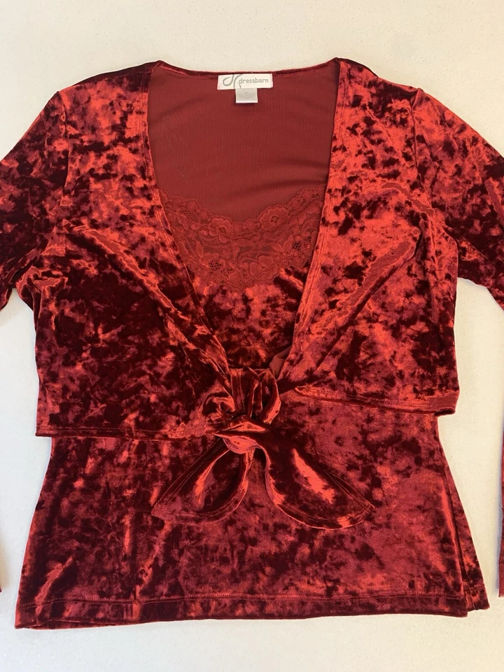 Dress Barn Velvet Lace Top Womens XL Red Layered Jacket Attached Cami Love Knot - Image 2 of 4