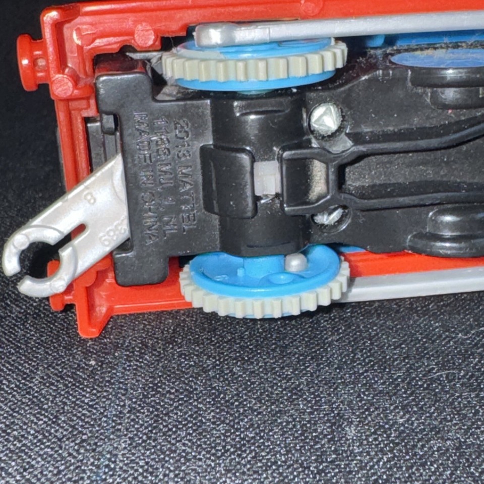 Thomas & Friends Trackmaster 2013 Sodor Race Day Motorized Engine ...