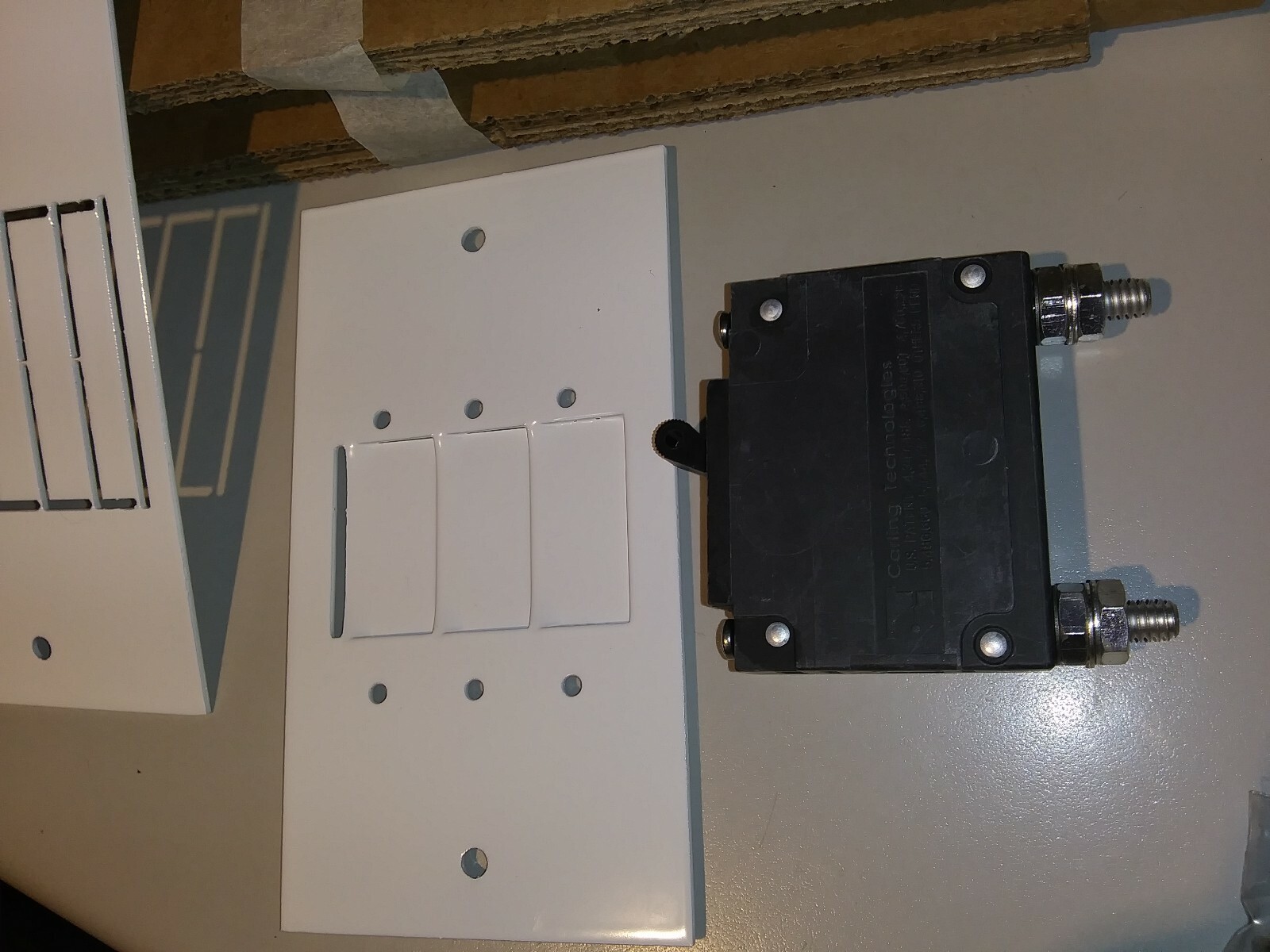 MidNite Solar E-Panel Lite Gray Steel With 125amp 125VDC Inverter Breaker - Foto 5