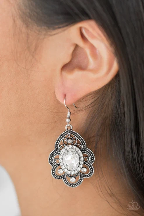 Paparazzi: Reign Supreme   White Earrings