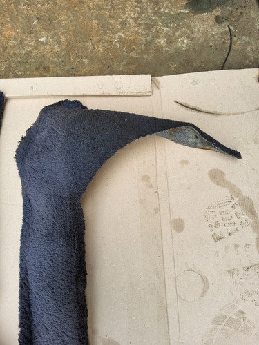 Ford Granada Mk2 Rear Under Seat Carpet Saloon Pair Blue - Picture 4 of 11