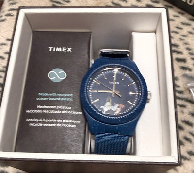 Timex Waterbury Ocean Plastic Peanuts