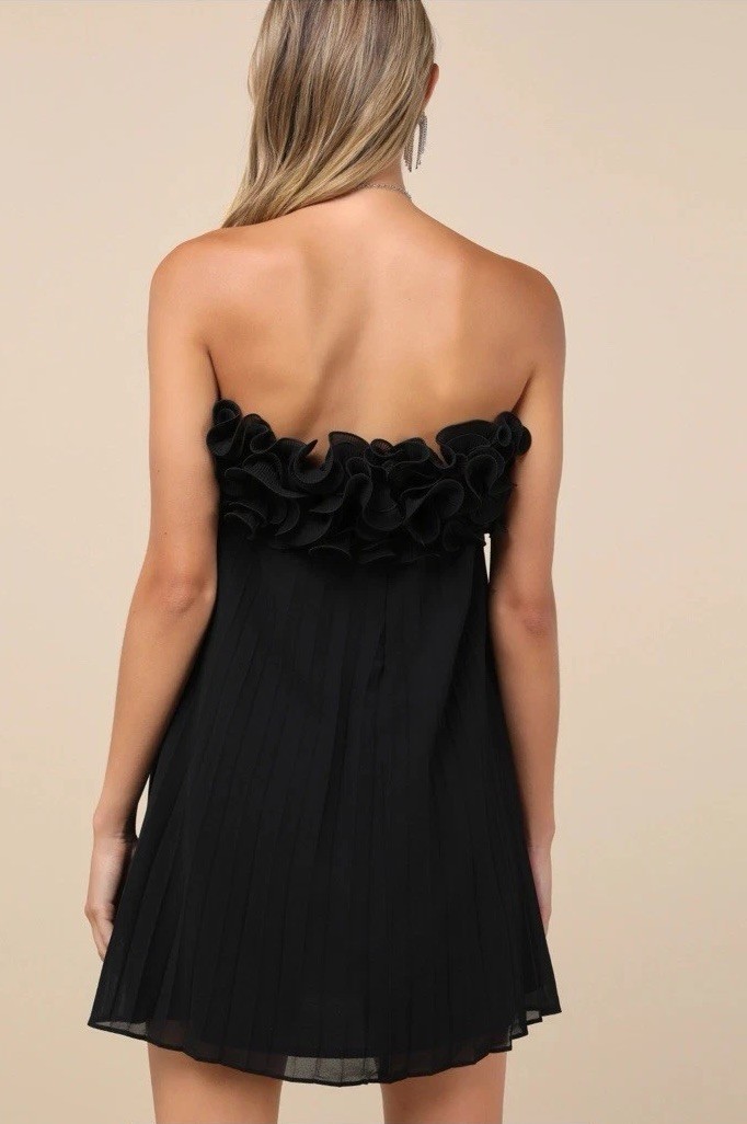 LULUS Black Strapless Ruffled Shift Mini Dress Sz… - image 2